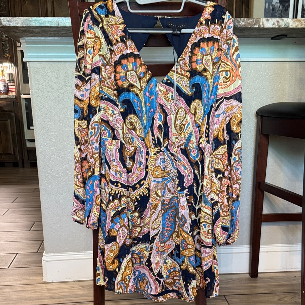 Women's Navy Paisley V-Neck Long Sleeve Sanctuary Dress